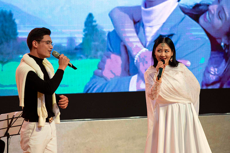 Hindi kinosynyň muşdaklaryna