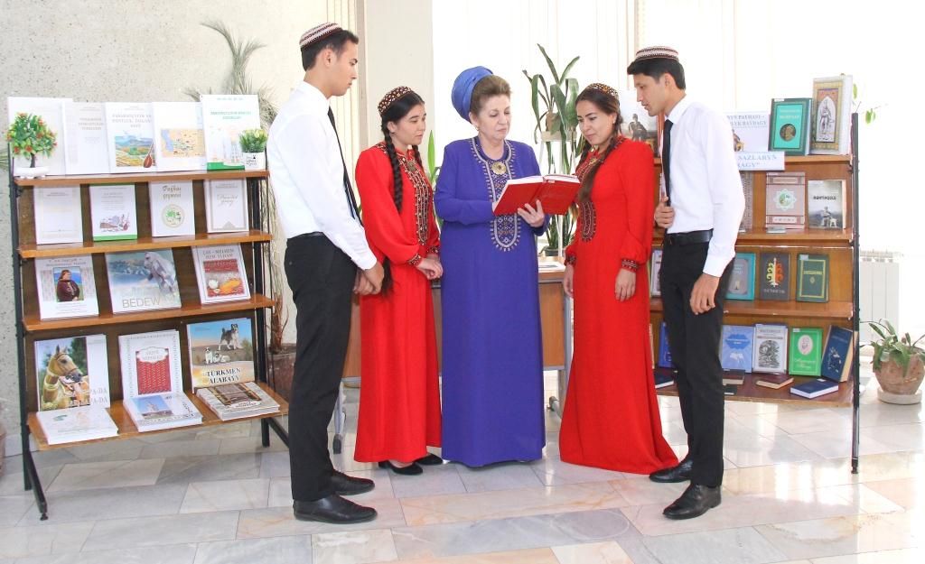 Ýaňlanýan sazlaryň heňi Pyragy