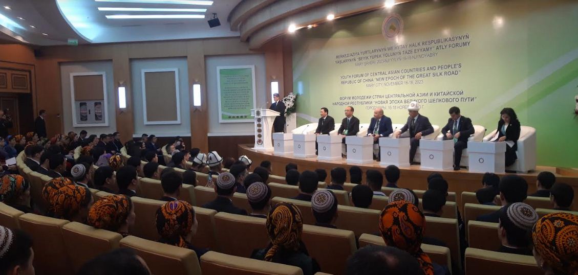 ÝAŞLAR FORUMY – ÝAŞLAR YNAMY