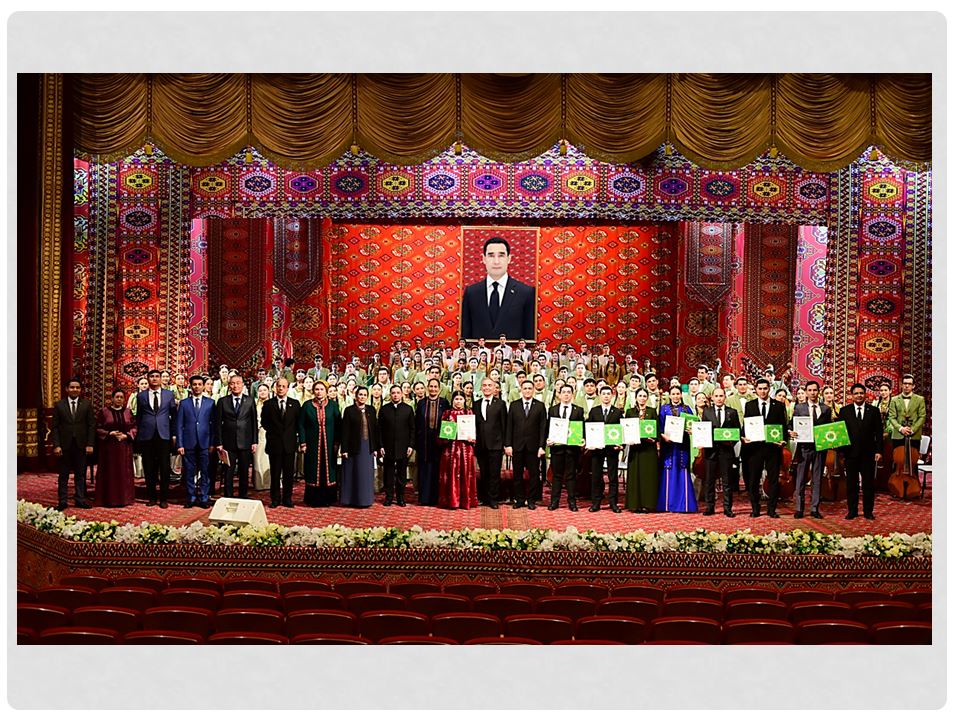 Ýaş kompozitorlaryň eserlerinden düzülen konsert