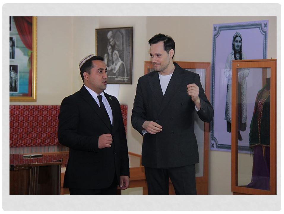 USSATLYK SAPAGY GEÇIRILDI